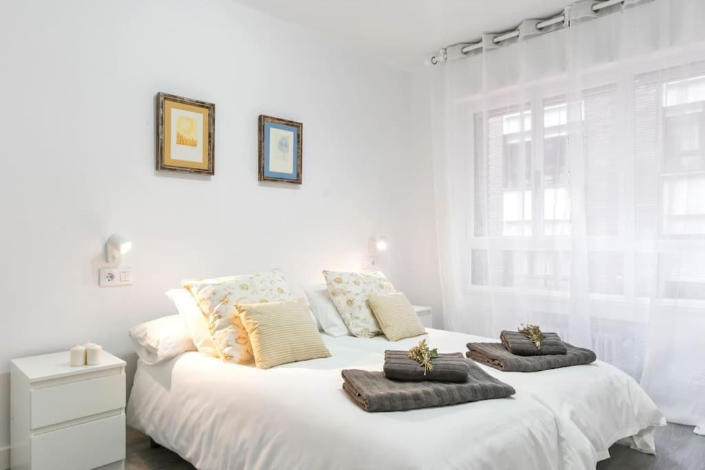 Apartamento Marques De Urquijo Gijón Eksteriør billede