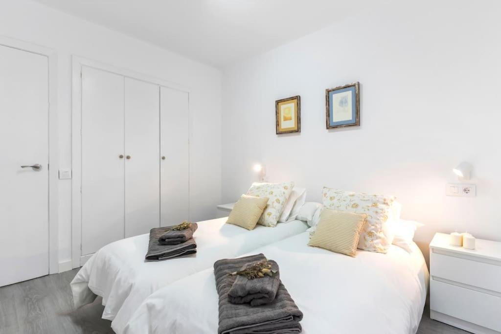 Apartamento Marques De Urquijo Gijón Eksteriør billede