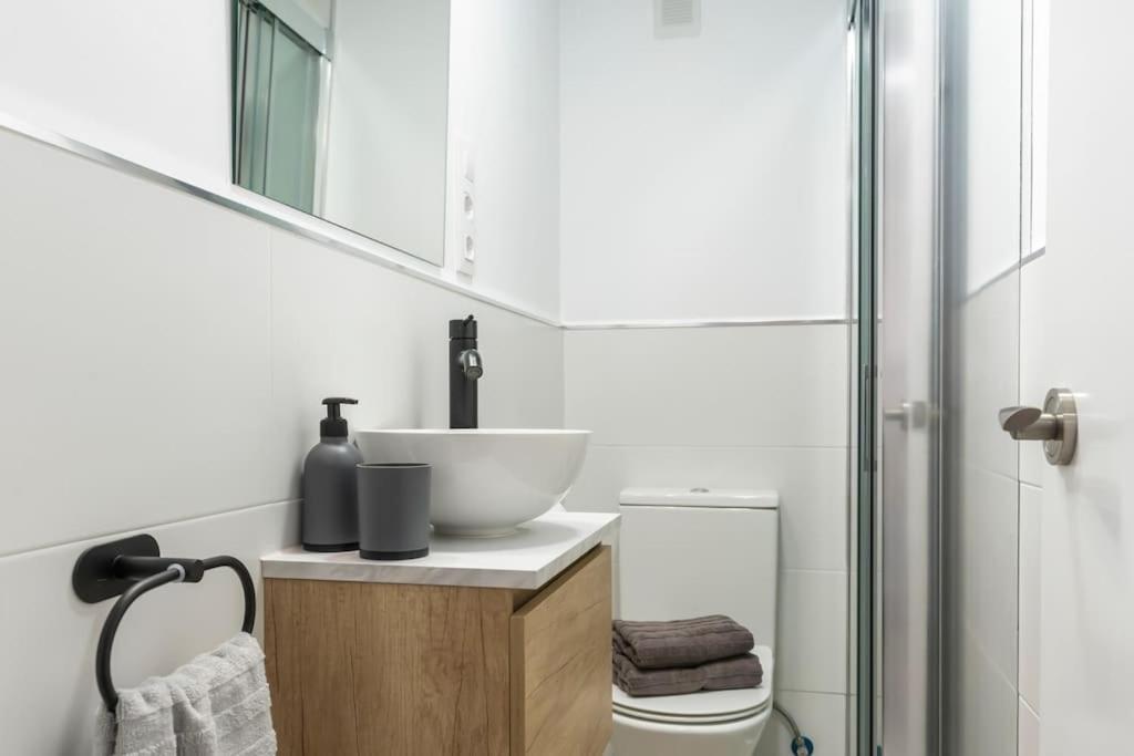 Apartamento Marques De Urquijo Gijón Eksteriør billede