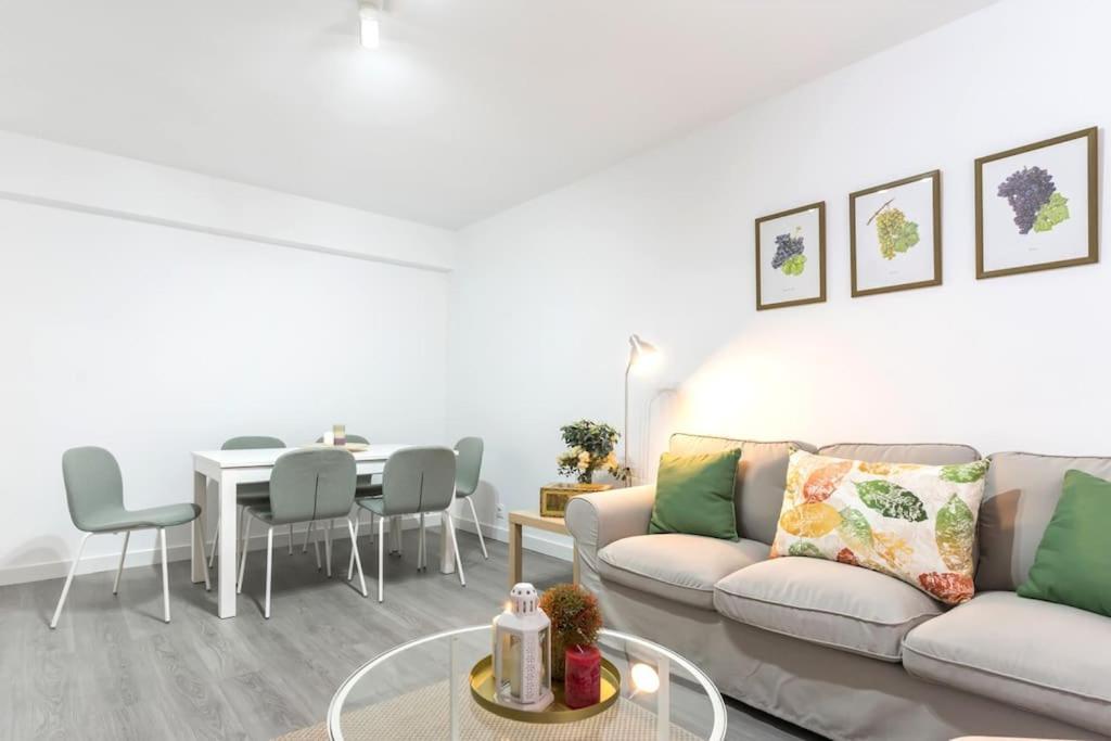 Apartamento Marques De Urquijo Gijón Eksteriør billede