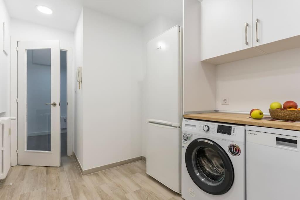 Apartamento Marques De Urquijo Gijón Eksteriør billede