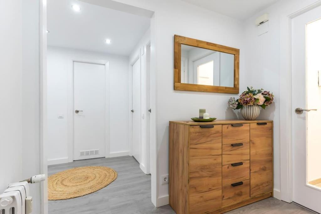 Apartamento Marques De Urquijo Gijón Eksteriør billede